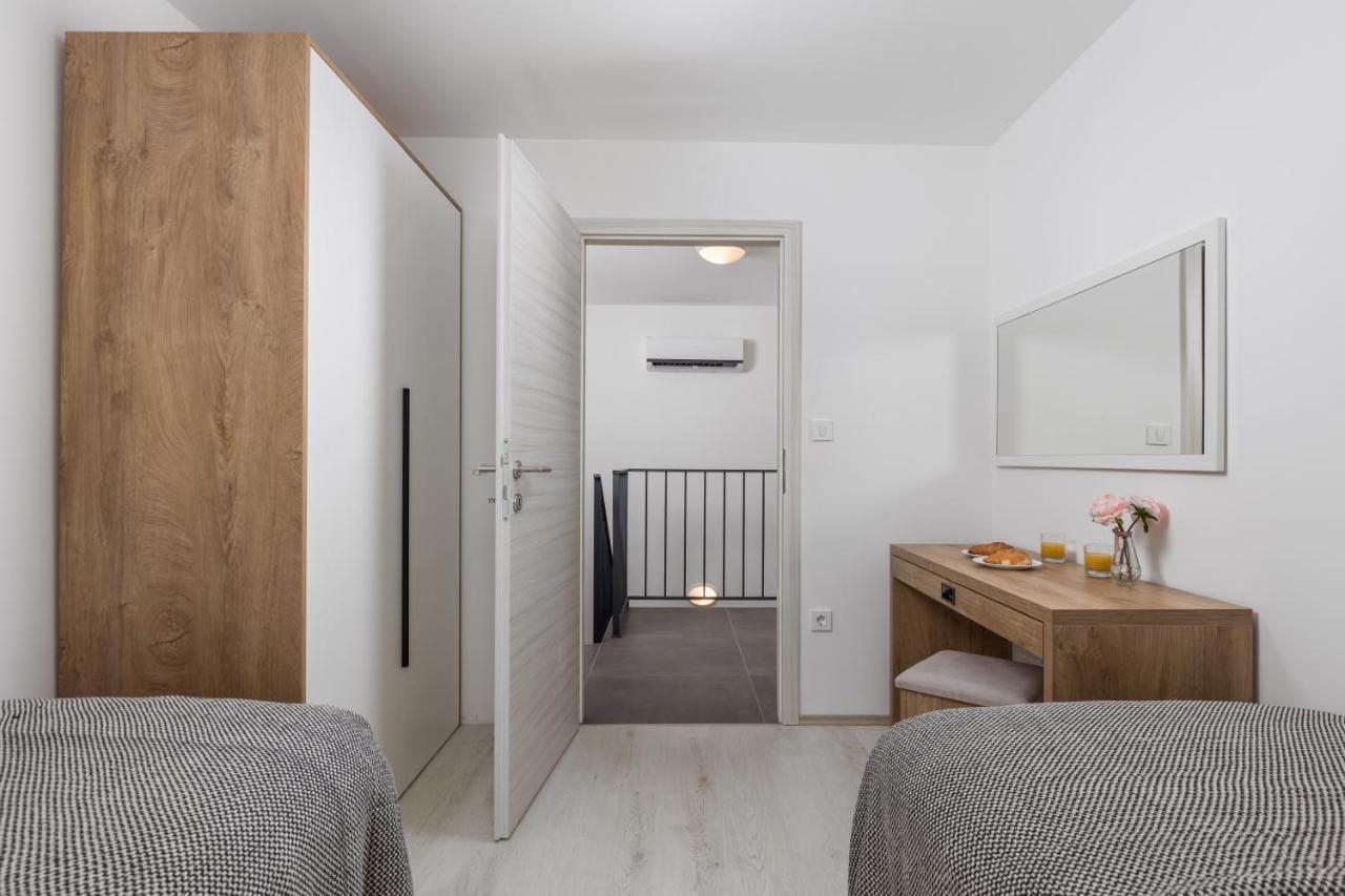Holiday Homes Ostro クラリェヴィツァ エクステリア 写真